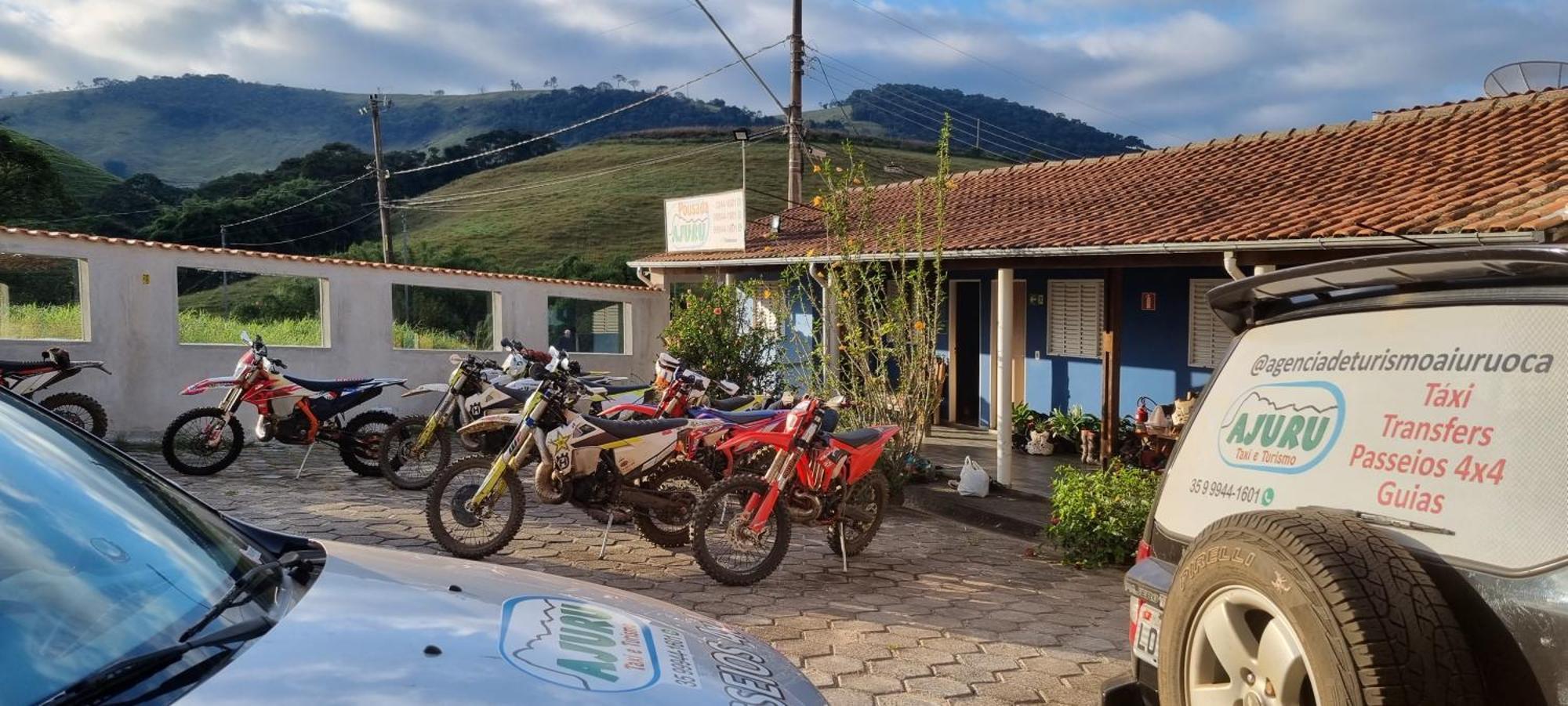 Pousada Ajuru - Aiuruoca-Mg Exterior foto